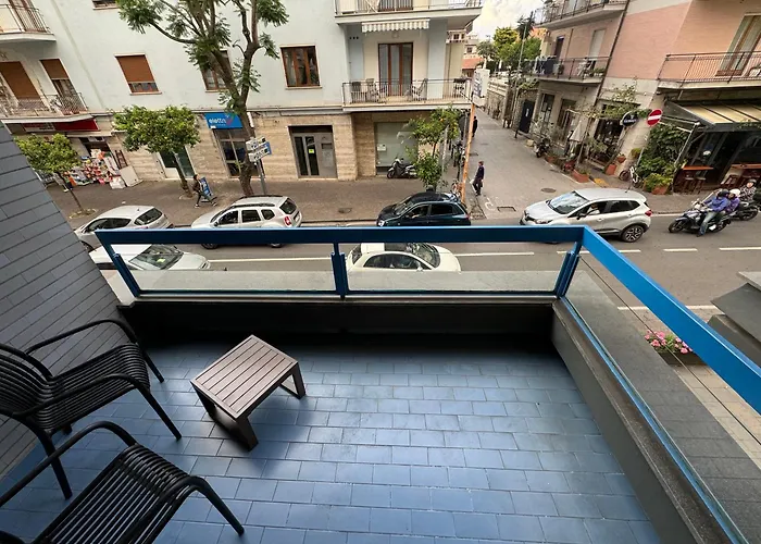 Angela House Center 4*